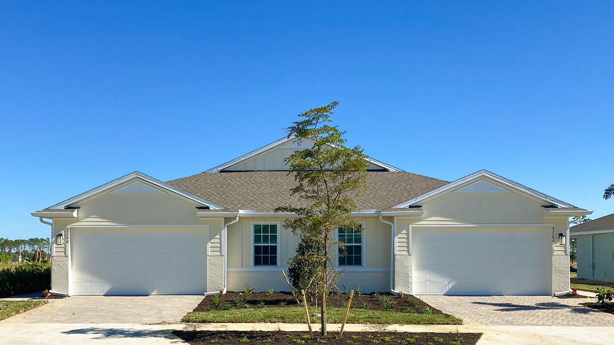 Carrington model home by D.R. Horton